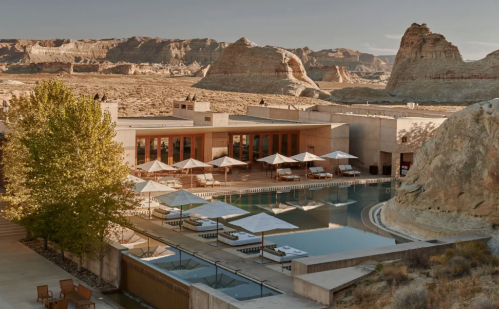 Best Luxury Hotel Groups