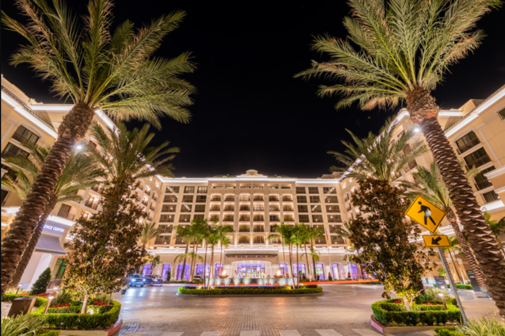 Luxury Hotels Near Disneyland