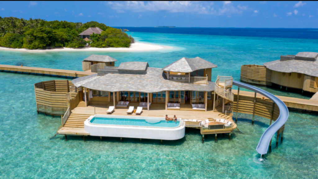 20 Star Tropical Island Resorts